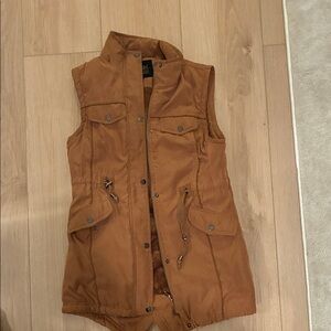 Women's Tan Vest